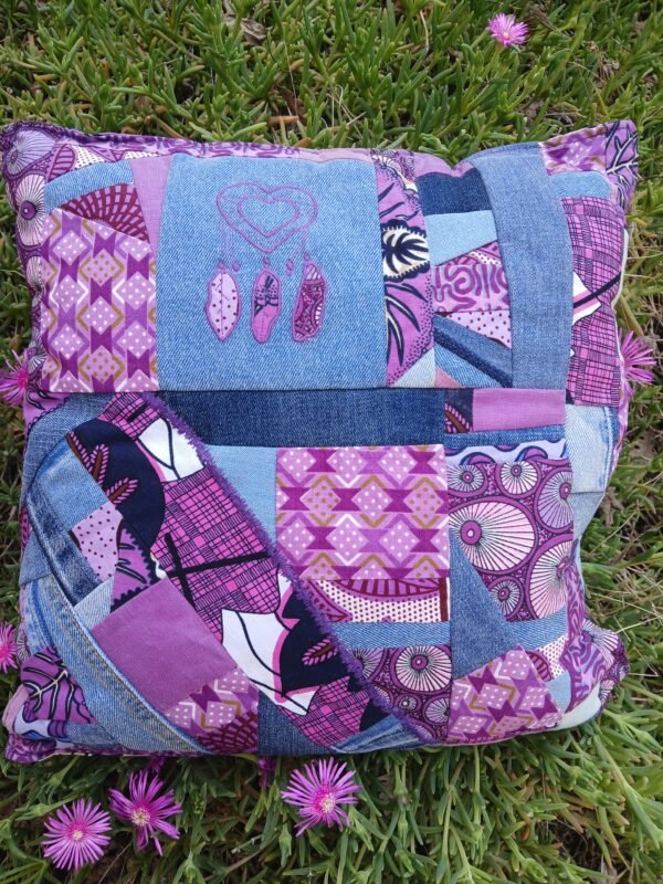 20250606_144403 Housse coussin Attrape rêve parme et violet