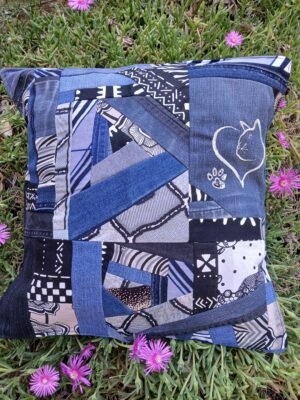 Housse coussin  Chat Coeur noir, gris et blanc