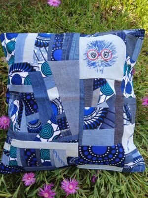 Housse coussin  autruche bleue