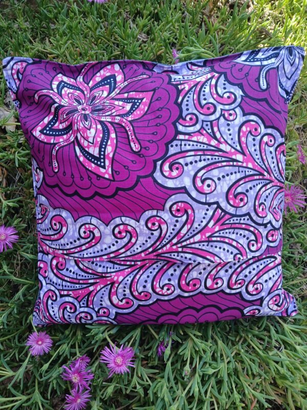 20250606_150225 Housse coussin Licorne parme
