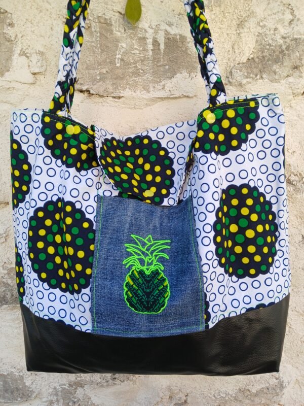 20250624_093707 Sac de plage Ananas