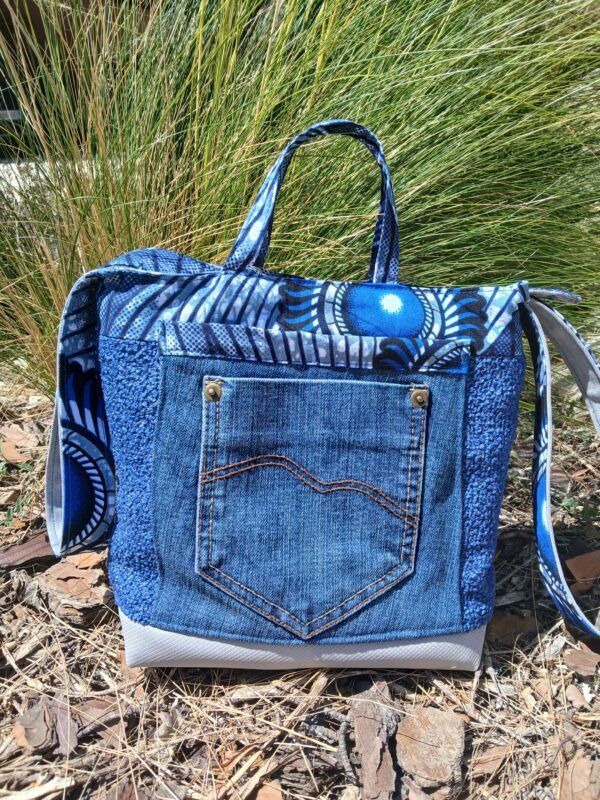 Sac bleu roi poche patchwork en jean