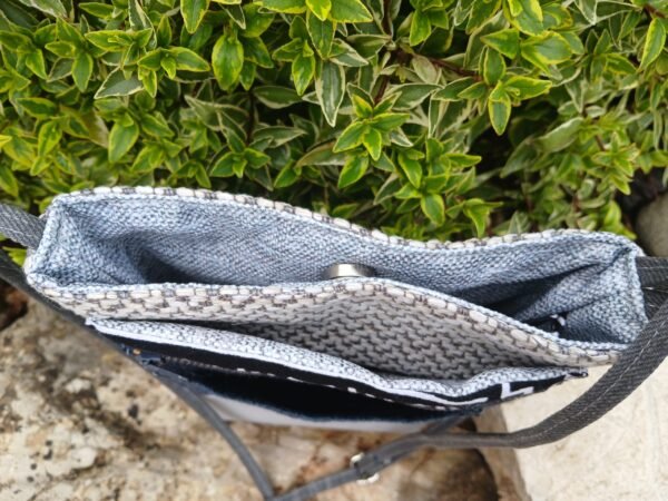 20250913_145516 Sac gris poche patchwork