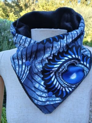 Cache cou bleu, gris et bleu roi