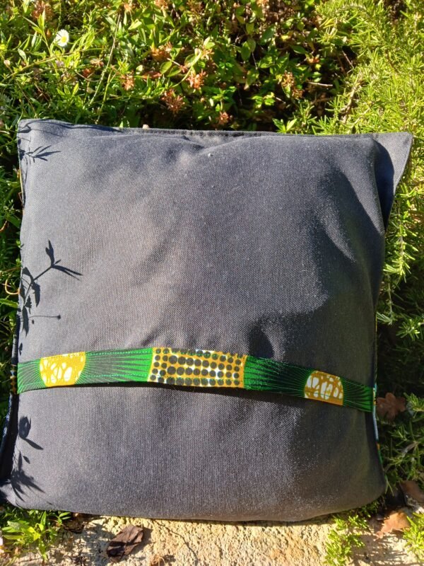 Housse coussin tête de chat vert