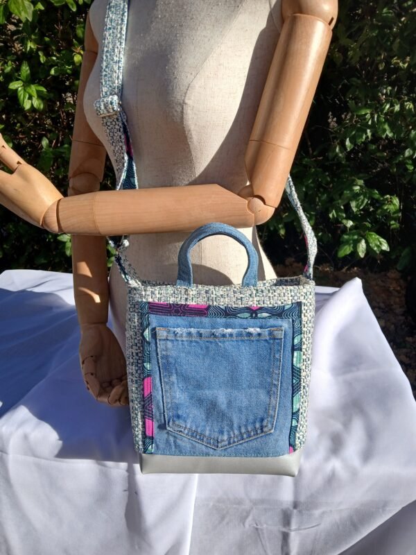 20260129_152519 Sac poche brodée logo Chat