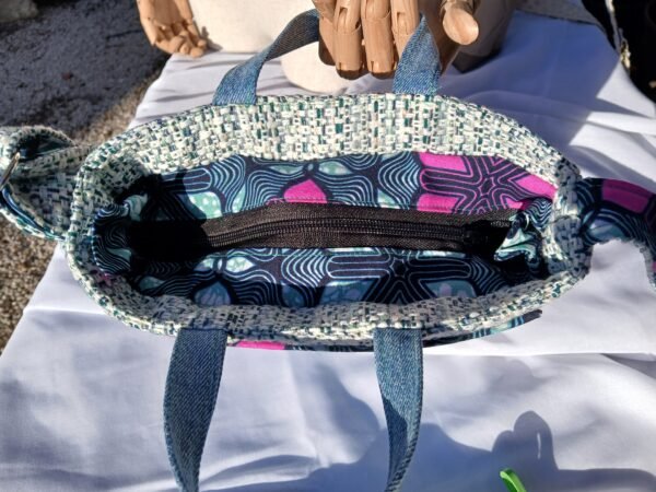 20260129_153635 Sac poche brodée logo Chat